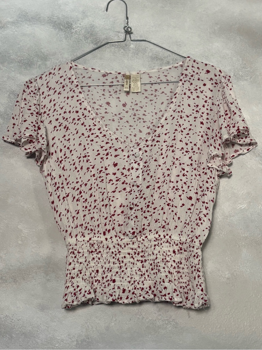Japna Flutter Sleeve V-Neck Blouse White Floral XS Woven Viscose Smocked Shirt